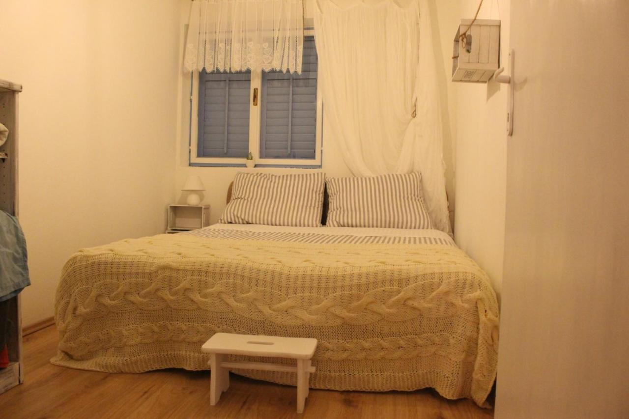 Blue Harbour No. 15 Apartment Veli Iz Ngoại thất bức ảnh