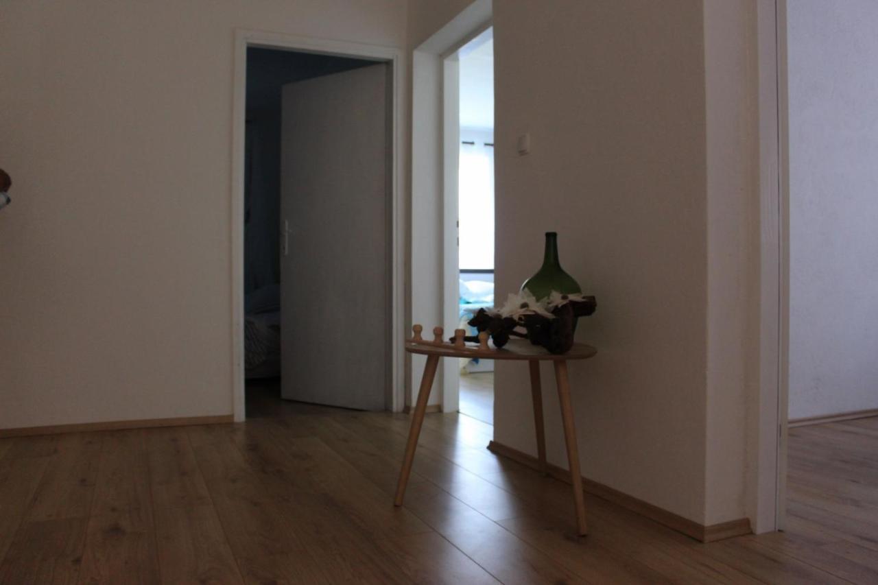 Blue Harbour No. 15 Apartment Veli Iz Ngoại thất bức ảnh