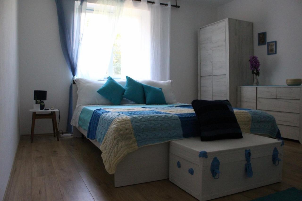 Blue Harbour No. 15 Apartment Veli Iz Ngoại thất bức ảnh