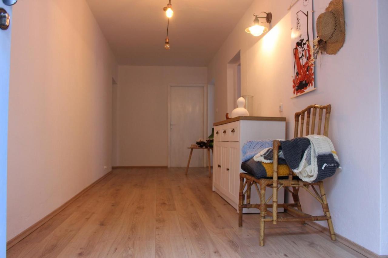 Blue Harbour No. 15 Apartment Veli Iz Ngoại thất bức ảnh